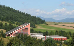 HOTEL *** SOREA MÁJ